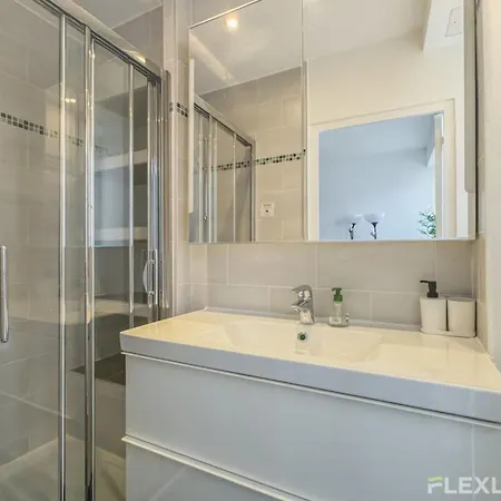 Flexliving - Whole Flat - Bateliere شقة باريس