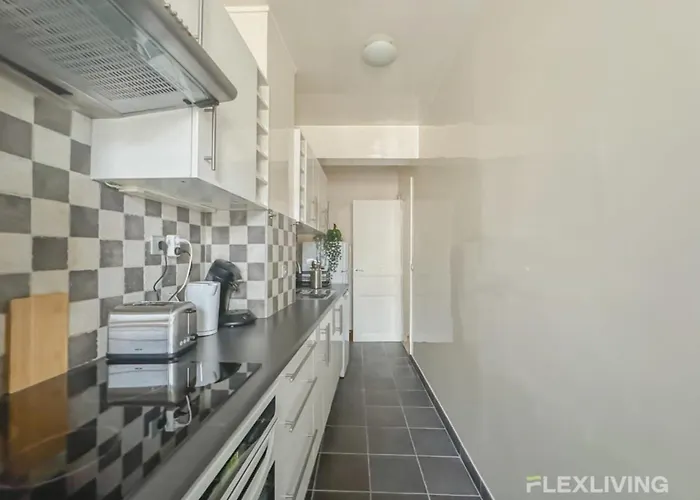 Flexliving - Whole Flat - Bateliere